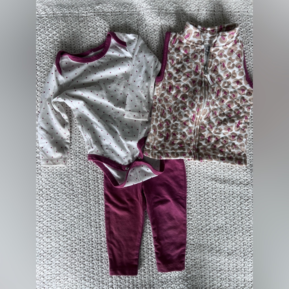 Chickpea matching baby girl set - leggings, bodysuit and vest
